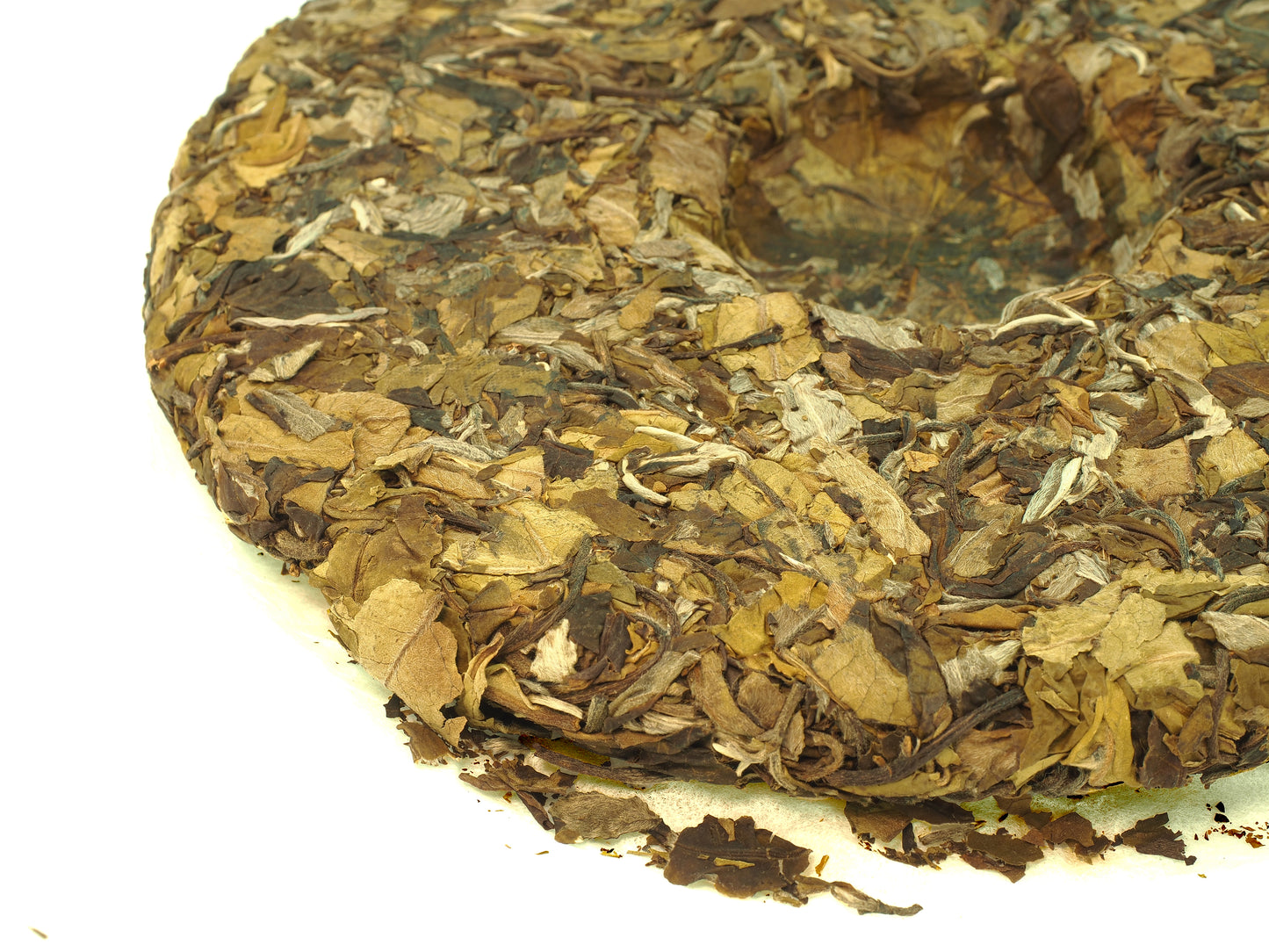 茶知己古树白茶 – 云南乔木型古树白茶