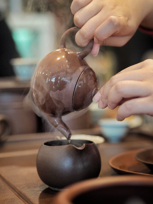 Unlocking the Beauty of Cha Zhi Ji’s Yixing Purple Clay Teaware: Tradition, Craft, and Taste