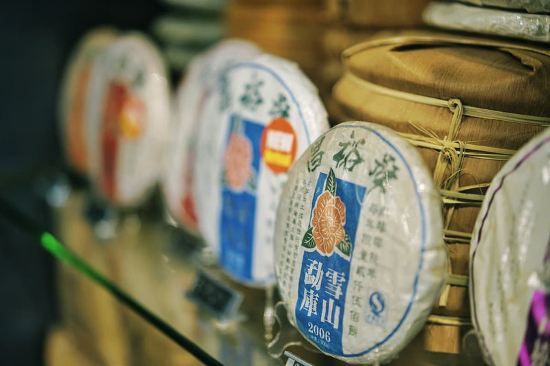 Mastering Tea Storage: How to Keep Oolong Fresh and Age Pu-erh Correctly