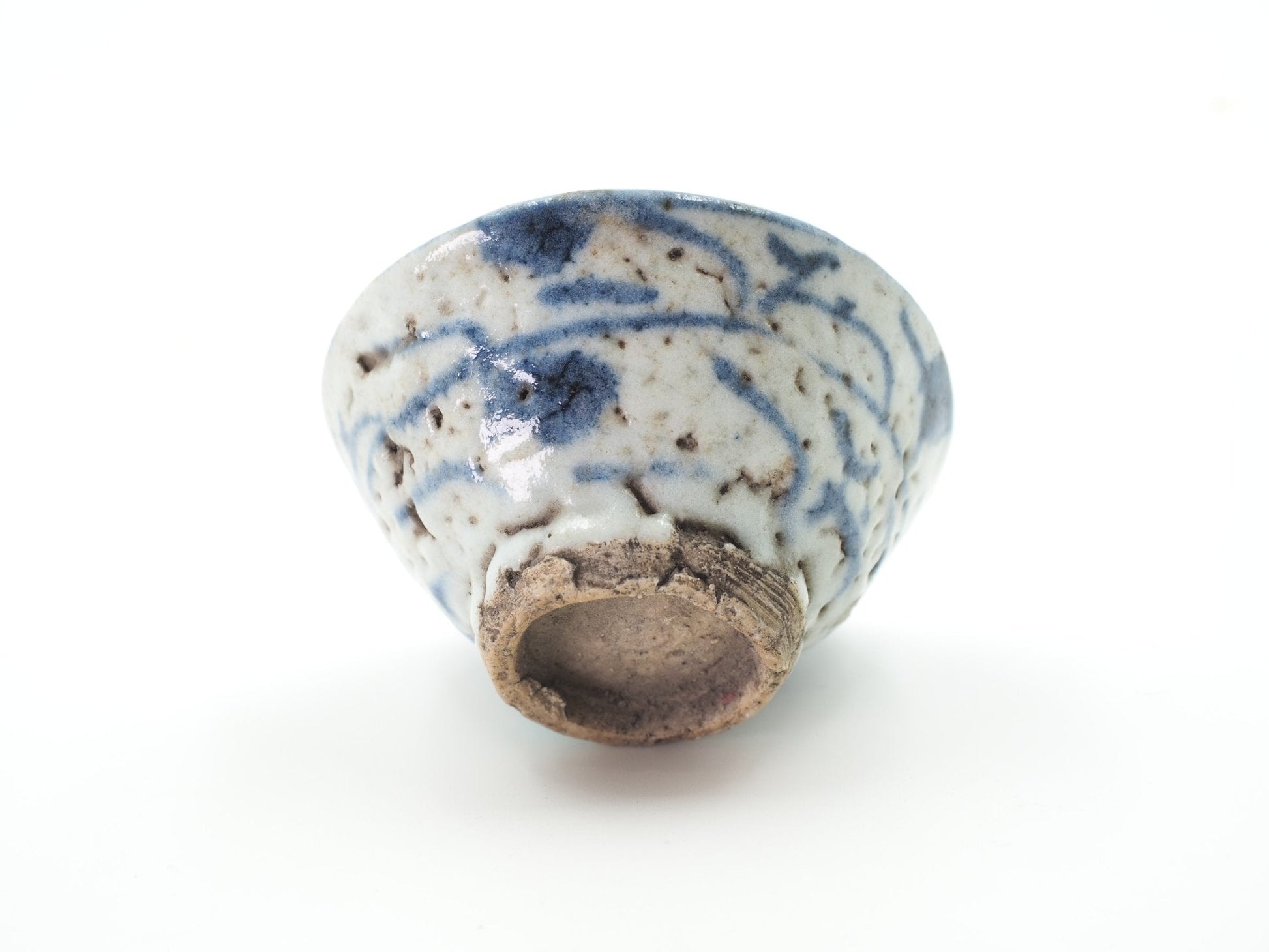 Late Ming/Early Qing Dynasty - Seaweed Motif Cup - Cha Zhi Ji