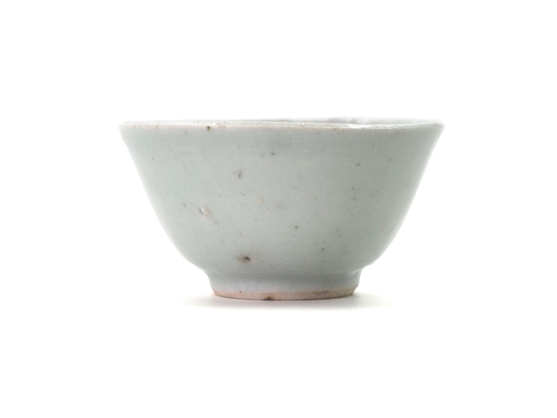 Mid-Qing Dynasty - Celadon Cup - Cha Zhi Ji